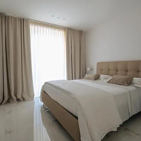 Reale Villa *
